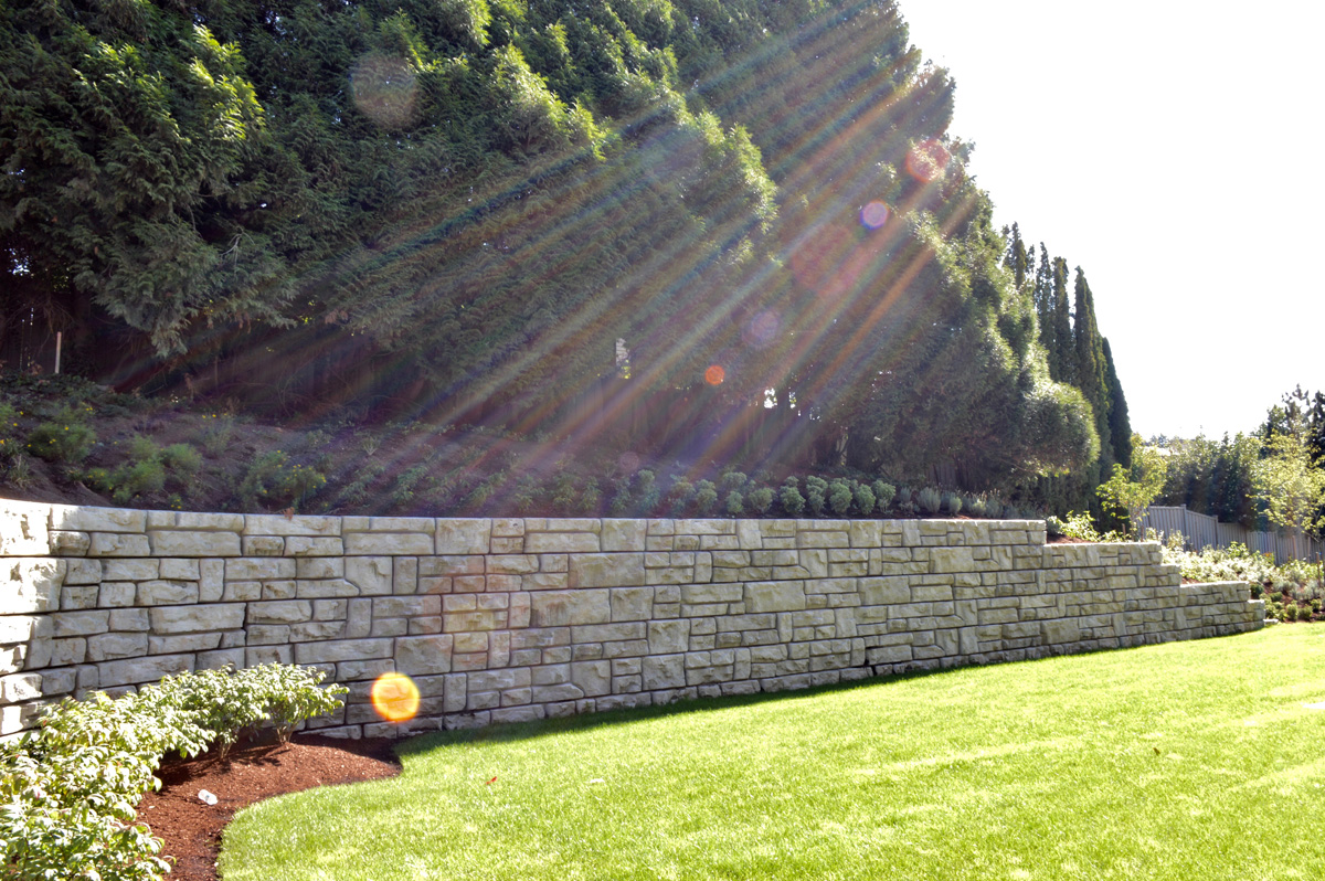 precast concrete backyard gravity wall