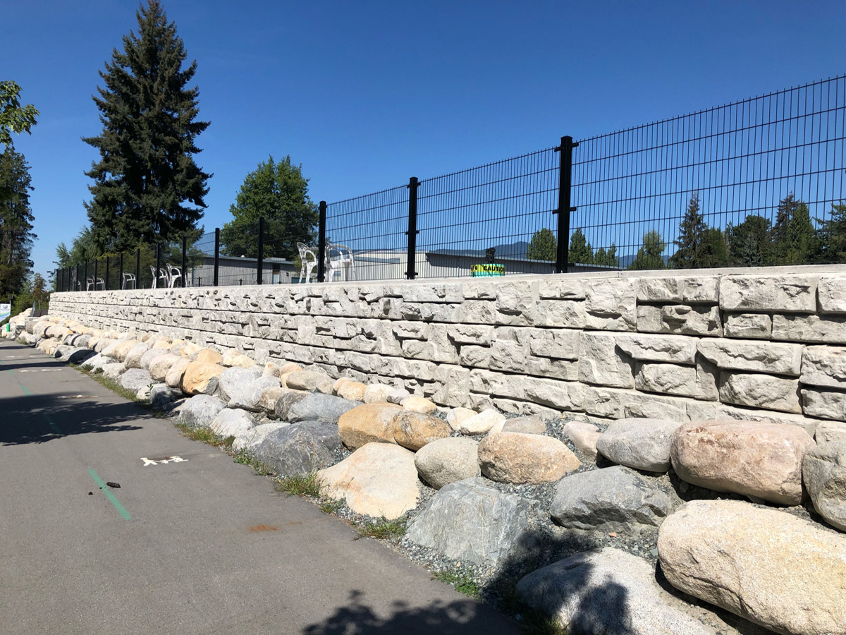 north vancouver lawn bowling precast concrete retaining wall